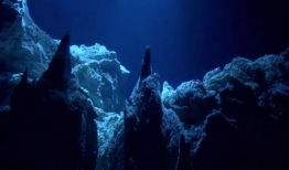 马里亚纳海沟视频,深海奇观揭秘之旅